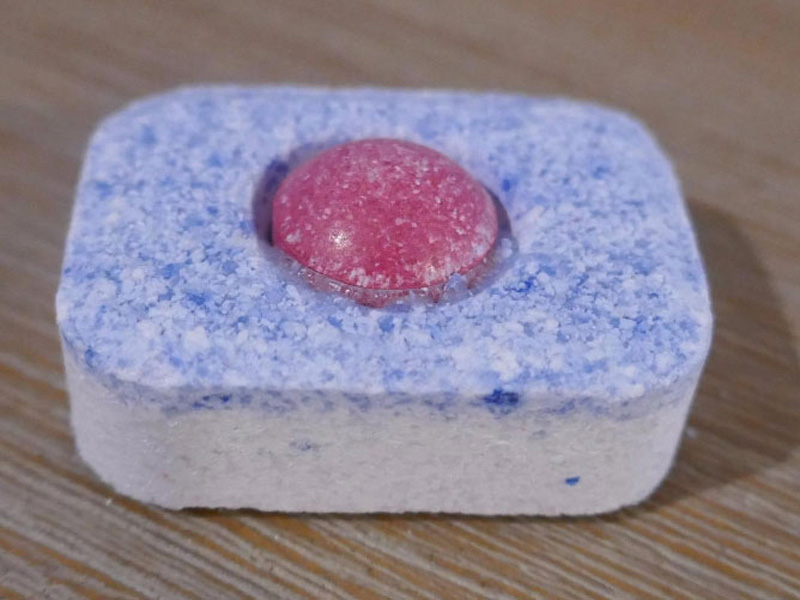 Viên rửa chén Finish Classic 100V được thiết kế để dễ dàng sử dụng và tiện lợi.