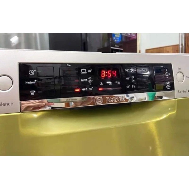 Nếu biểu tượng vòi nước trên máy rửa bát Bosch sáng lên, tức là nguồn nước cấp vào máy đang gặp vấn đề