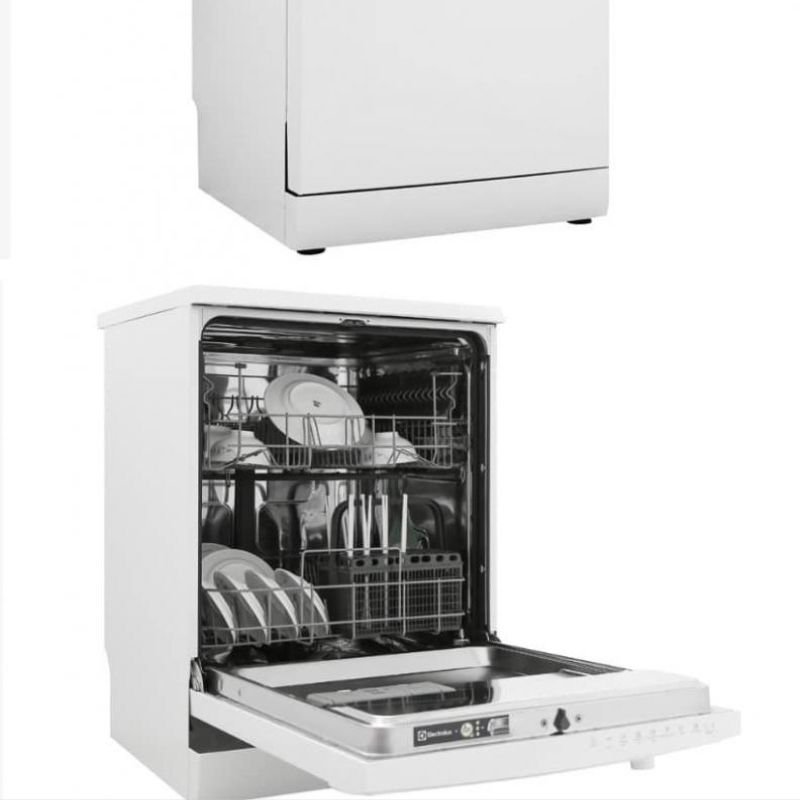 nên mua máy rửa chén bosch hay electrolux