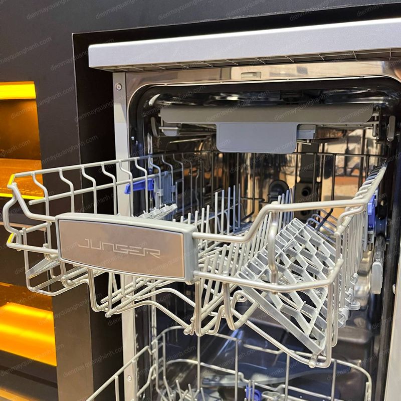 máy rửa bát dwj 450