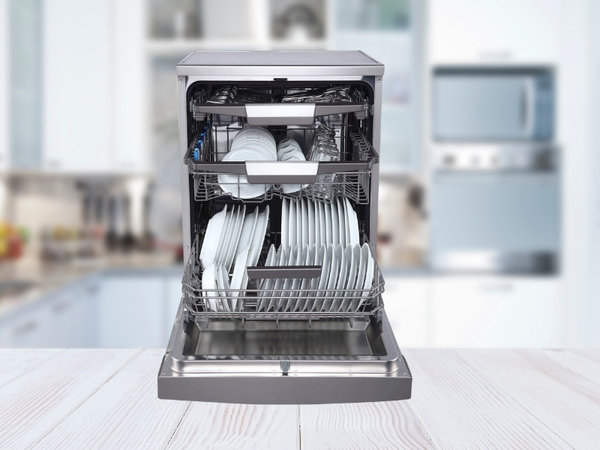 Máy rửa chén Eurosun SMS56EU05E trang bị nhiều tính năng tiên tiến, đáp ứng mọi nhu cầu sử dụng 