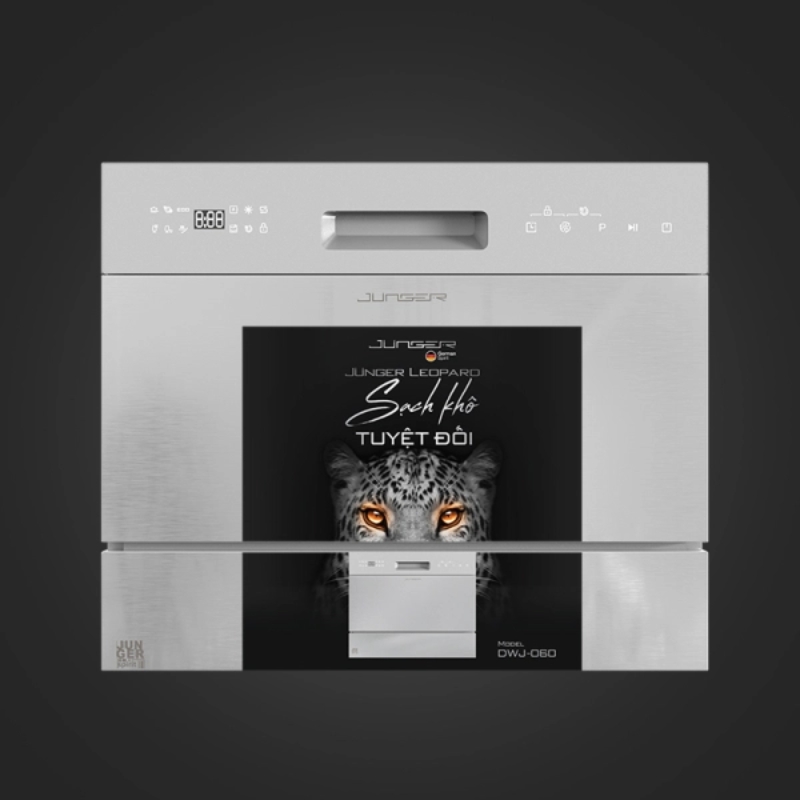 Junger Leopard DWJ-100 sở hữu thiết kế cửa trước đóng mở dễ dàng
