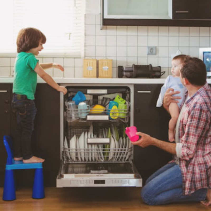 Chức năng khóa trẻ em đảm bảo an toàn, ngăn ngừa trẻ nhỏ nghịch phá và thay đổi cài đặt của máy