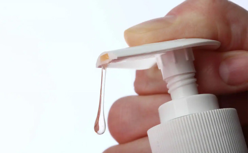 Nước bóng khi mua về cần bảo quản nơi thoáng mát, khô ráo, tránh ánh nắng trực tiếp