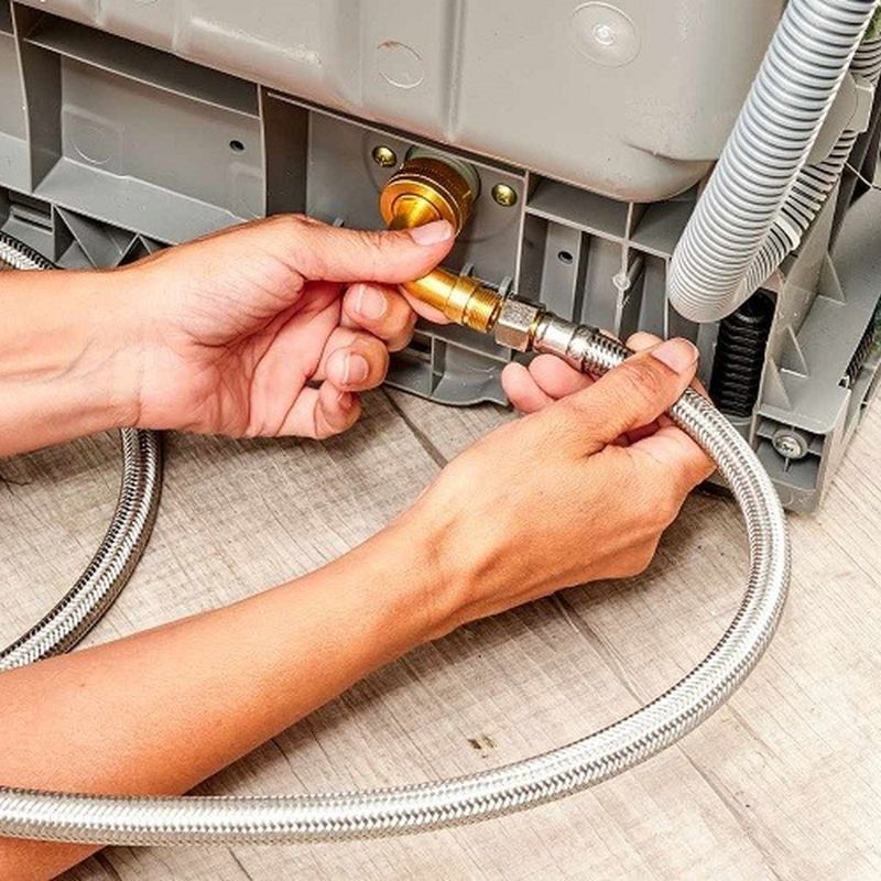 Nối đường cấp nước của máy rửa bát với nguồn nước sạch