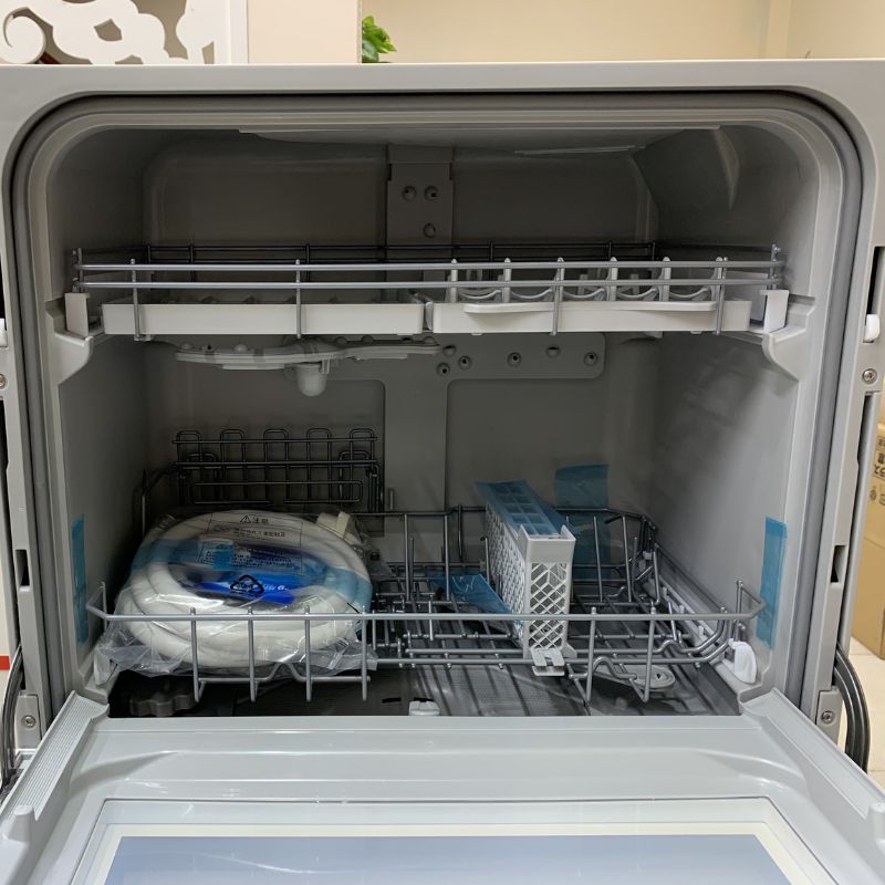 Máy rửa bát cửa trước Panasonic thiết kế linh hoạt, dễ dàng lắp đặt