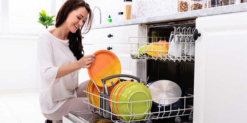 Đảm bảo đồ nhựa có ký hiệu an toàn khi cho vào máy rửa bát