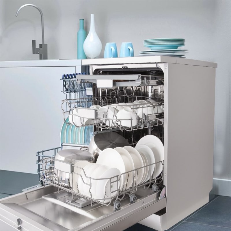 Máy rửa bát Kocher KDEU8005 có sức chứa lớn với 15 bộ bát đĩa tiêu chuẩn châu Âu