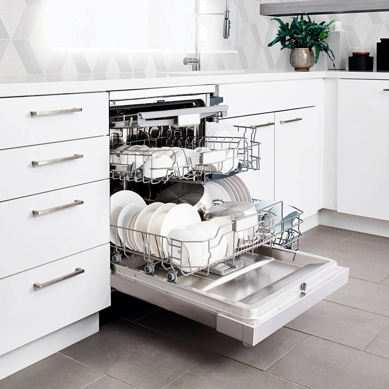 Hình ảnh 15 bộ bát đĩa được sắp xếp trong máy rửa bát Kocher KDEU-8835BL