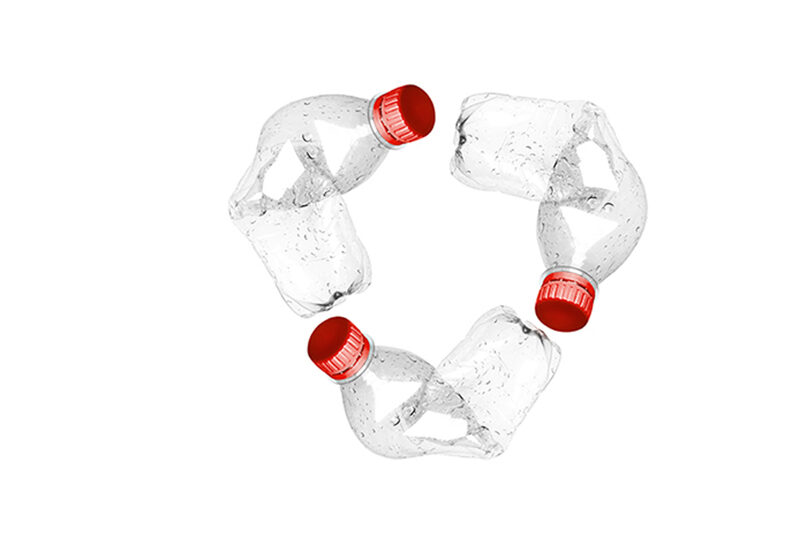 Khung máy làm từ nhựa PET tái chế giảm thiểu tác động đến môi trường