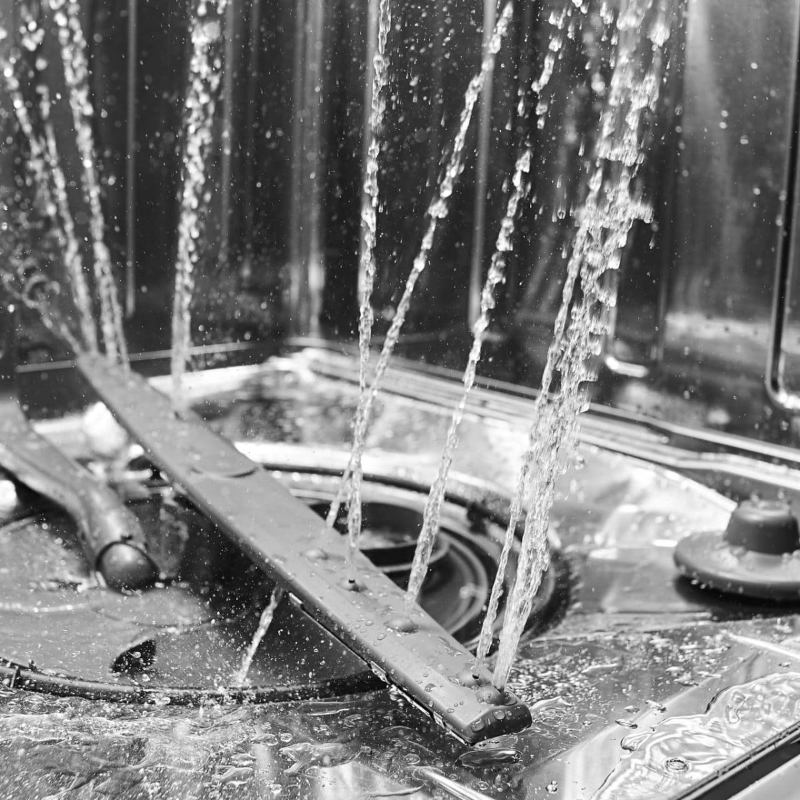 Máy rửa bát Galanz W45A3A401S-0E1(SS) với công nghệ rửa nước nóng mang lại hiệu quả diệt khuẩn và bảo vệ sức khỏe tốt nhất