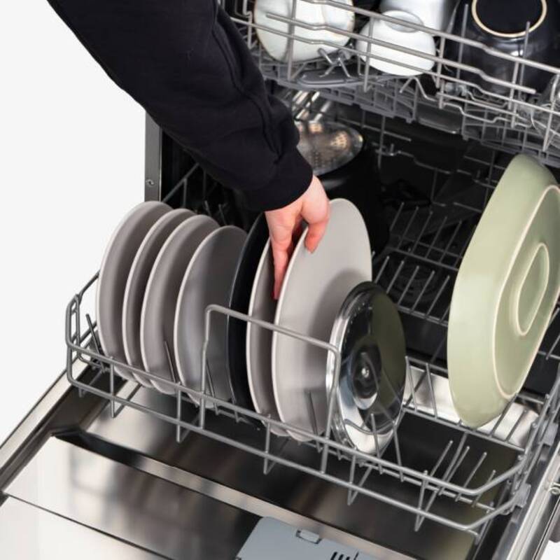 Máy rửa bát Kocher KDEU-8838BL 8 bộ có sức chứa lớn và tiết kiệm nước hiệu quả