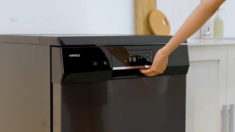 Đánh giá máy rửa chén Hafele HDW-F60EB 3