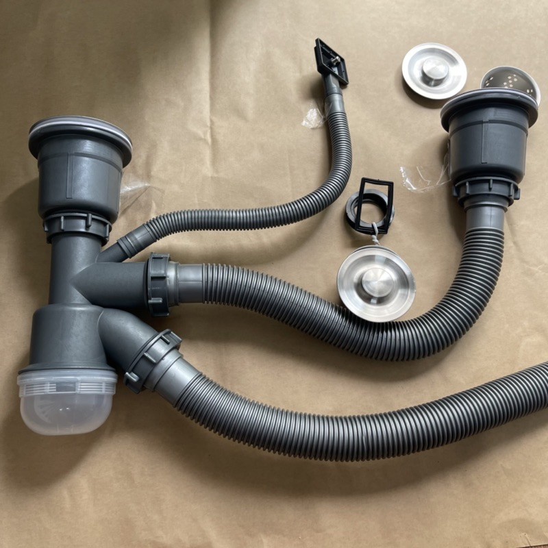 Bồn rửa chén bị rỉ nước