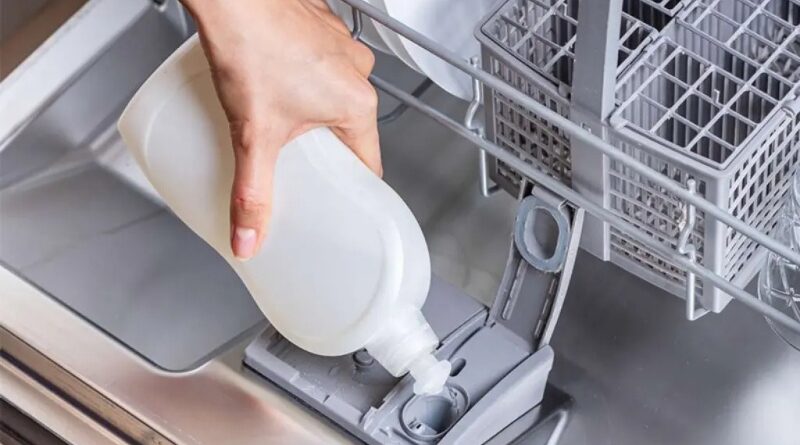 cách sử dụng chất tẩy rửa