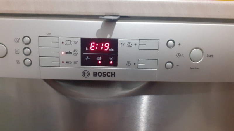 Lỗi E19 máy rửa bát Bosch
