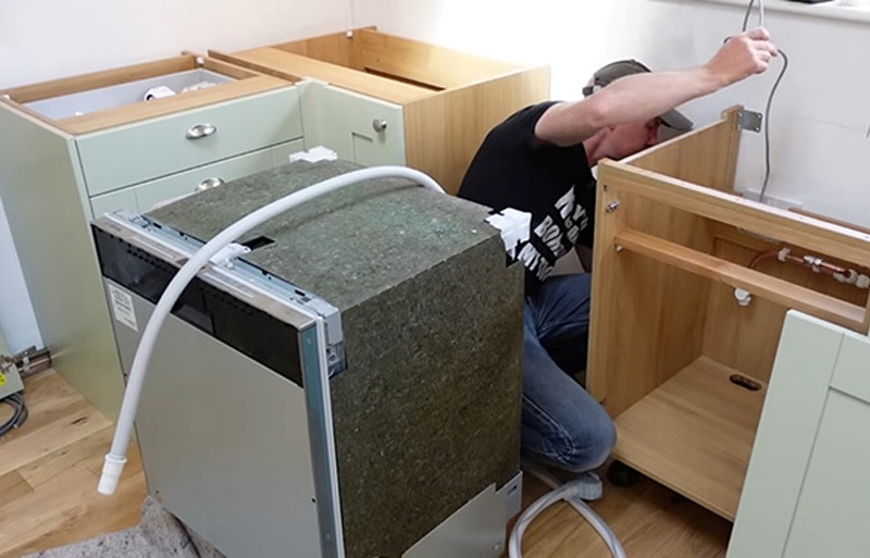 máy rửa bát không chạy