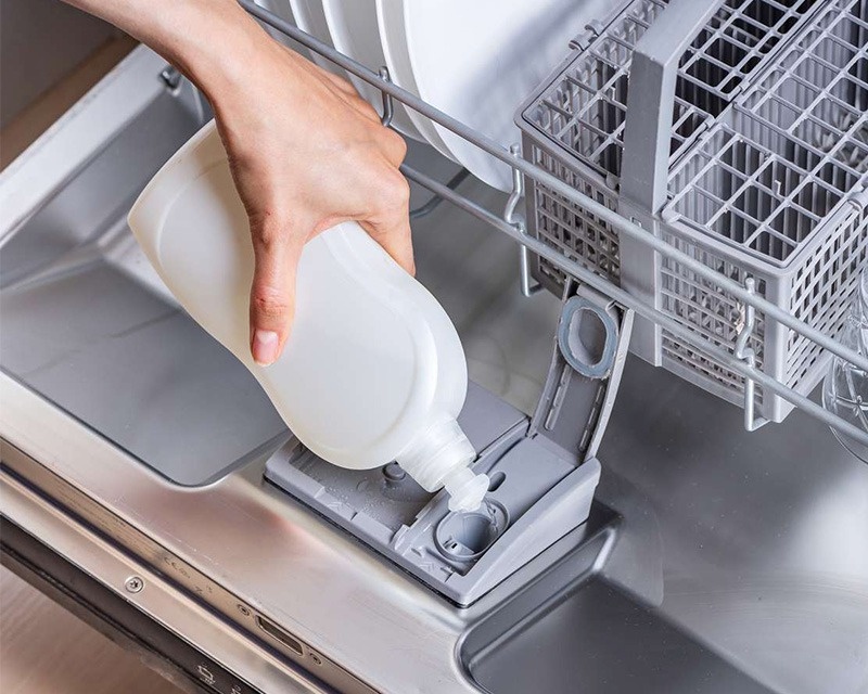 máy rửa chén bị rò rỉ nước