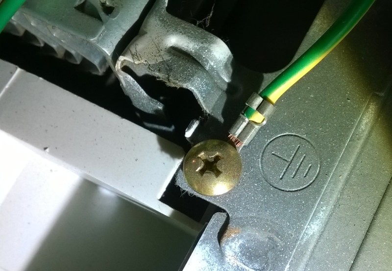 nối tiếp đất cho máy rửa chén